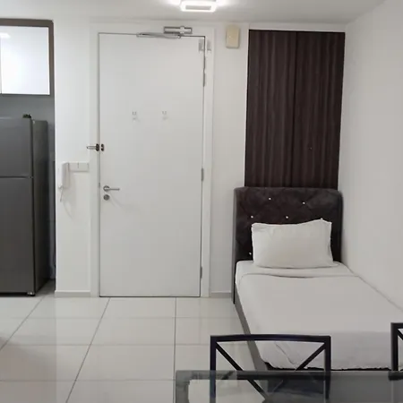 Robertson Family Apartment Klcc Kuala Lumpur Exterior photo