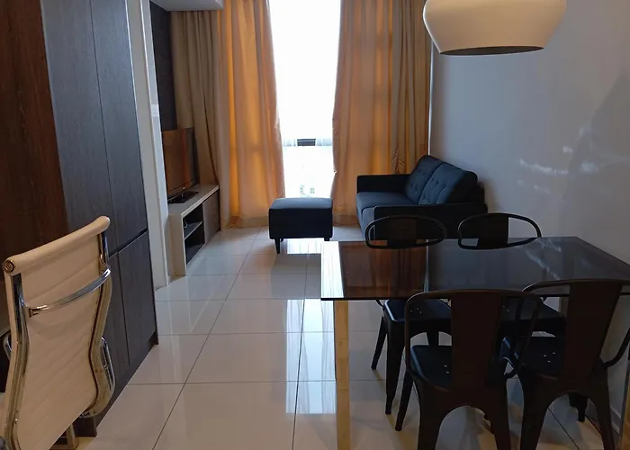 Robertson Family Apartment Klcc